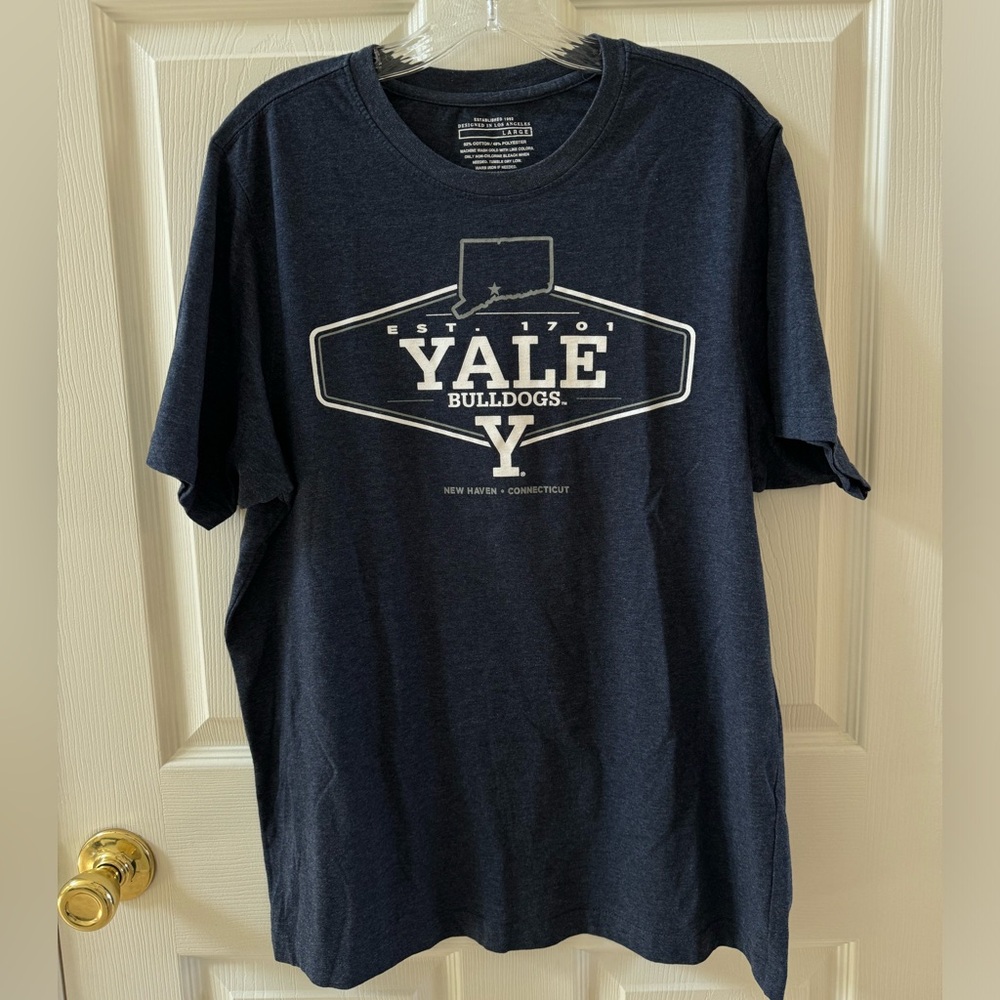 Yale Bulldogs Tee - L